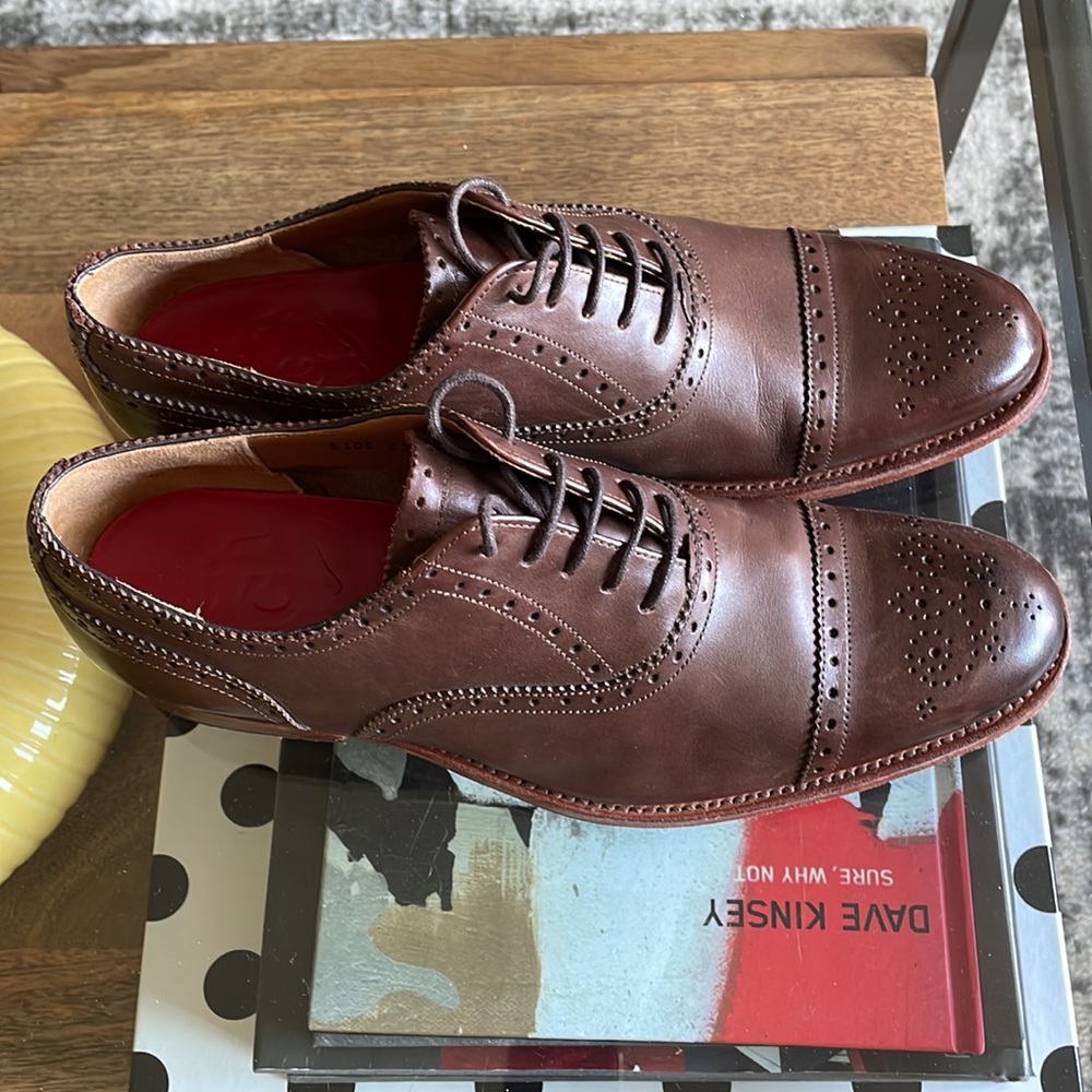 Grenson wingtip brogues - Picture 2 of 8